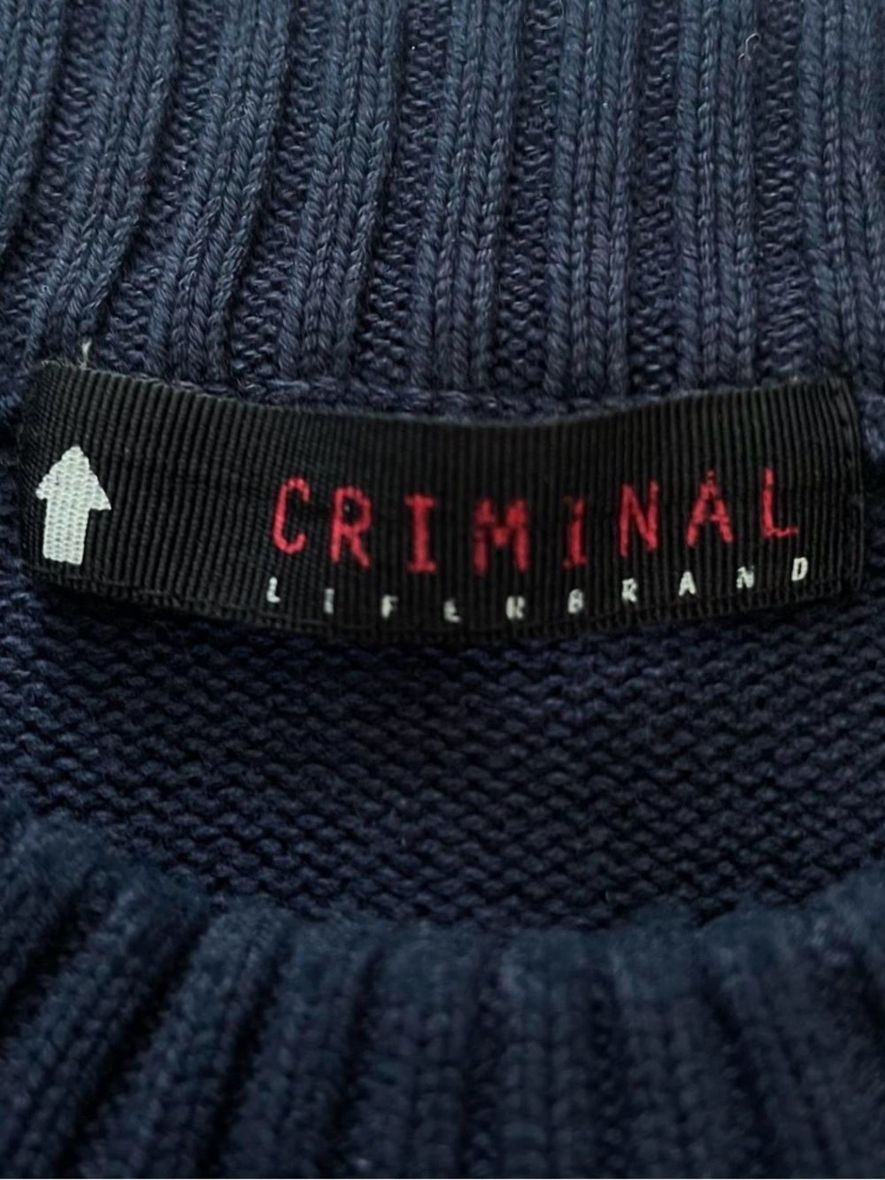 Criminal 00 Striped Heavy Knit Sweater - Picture 4 of 4
